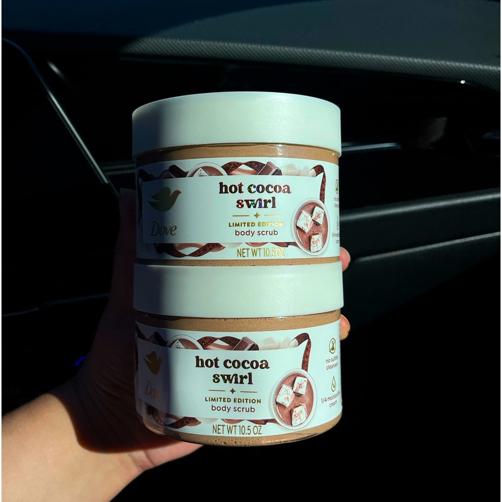 Dove Holiday Treats Body Scrub HOT COCOA SWIRL Limited Edition.